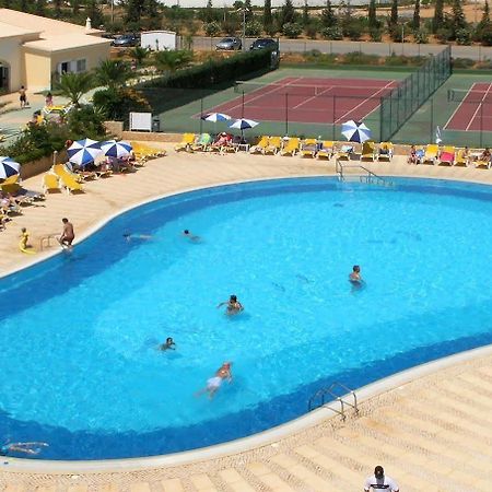 Отель Oasis Parque Country Club Портиман Экстерьер фото