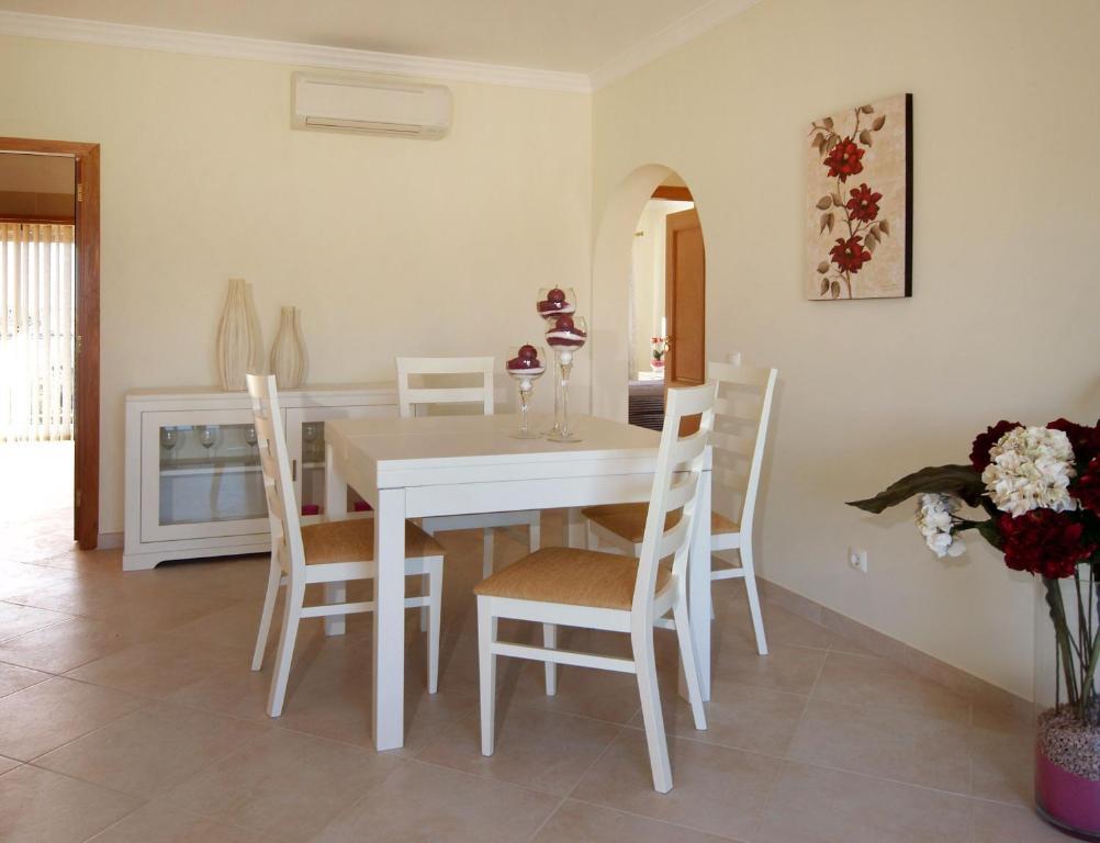 Отель Oasis Parque Country Club Портиман Номер фото